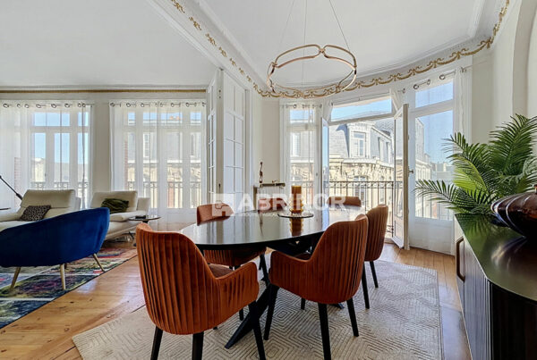 Appartement en vente à LILLE — photo 1