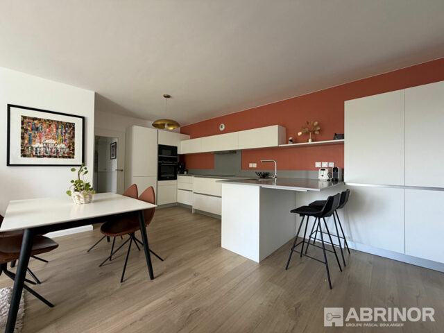 Appartement en vente à LILLE — photo 1