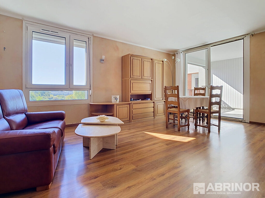 Appartement en vente à VILLENEUVE D ASCQ — photo 1
