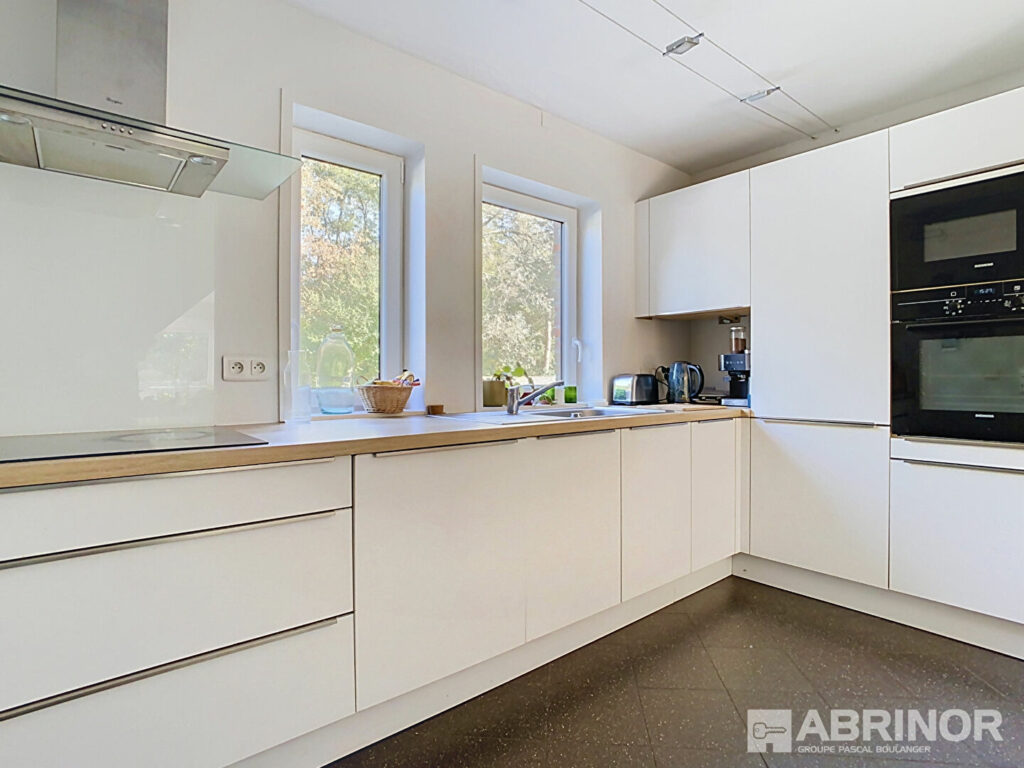 Appartement en vente à VILLENEUVE D ASCQ — photo 2