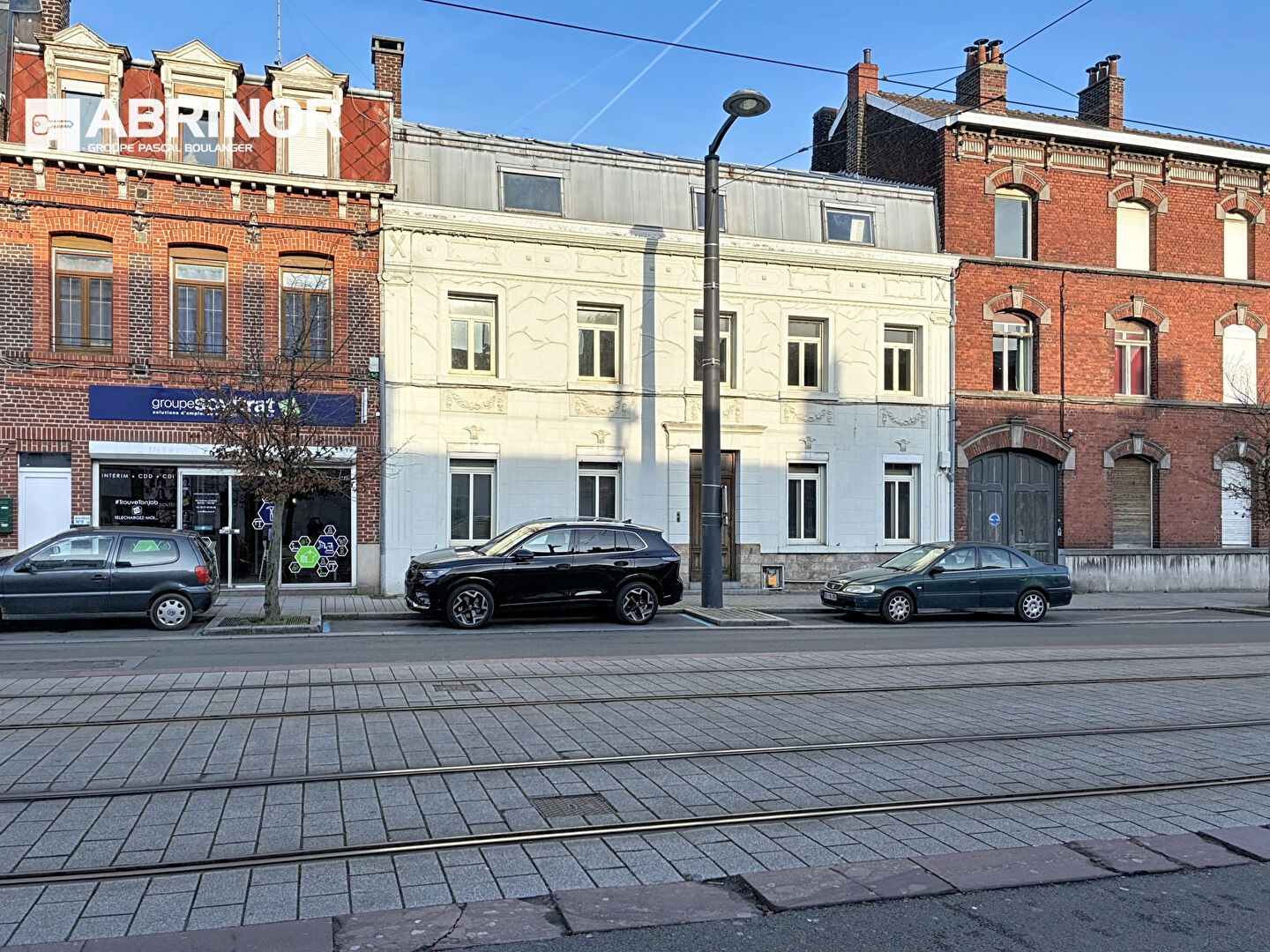 Immeuble 13 pièces