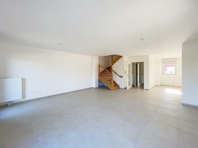 Maison en location à WASQUEHAL — photo 1