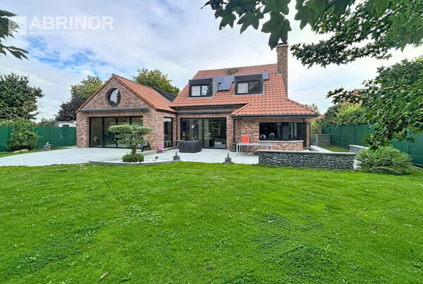 Maison en vente à CAPINGHEM — photo 1