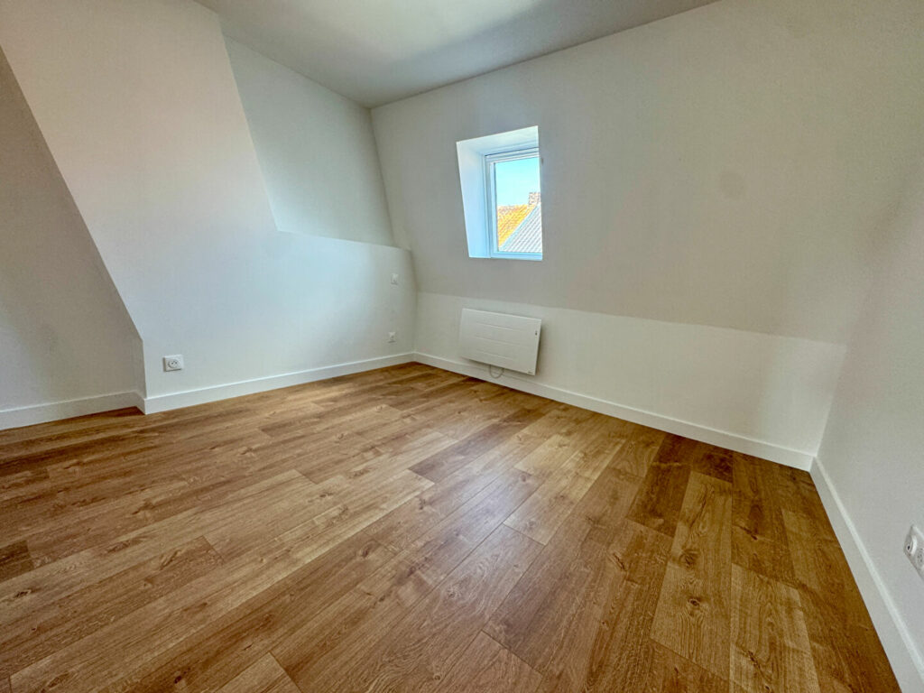 Maison en vente à CROIX — photo 4