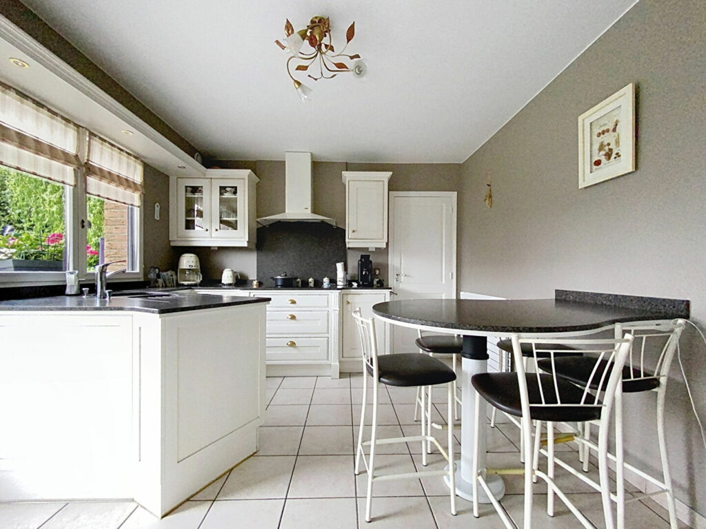Maison en vente à HOUPLINES — photo 6