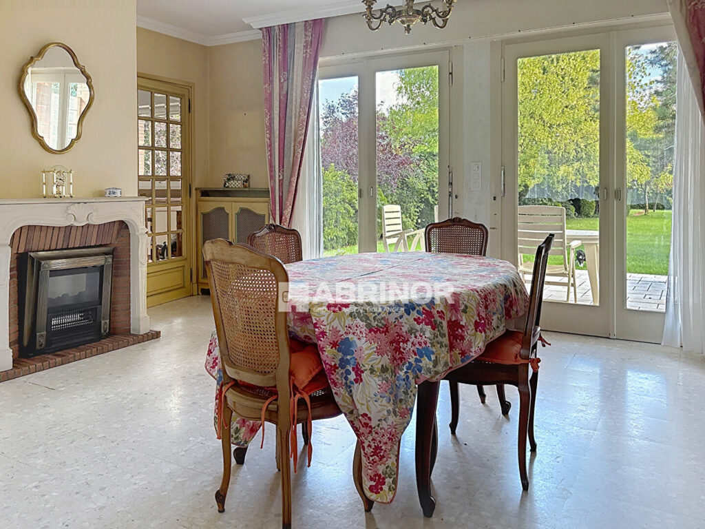 Maison en vente à LA CHAPELLE D ARMENTIERES — photo 4