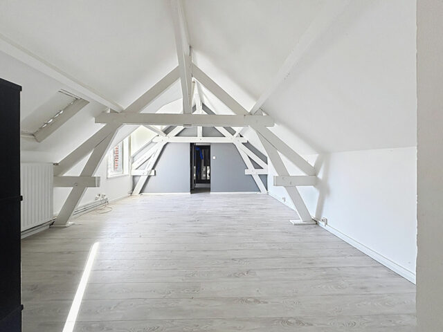Maison en vente à LA CHAPELLE D ARMENTIERES — photo 7