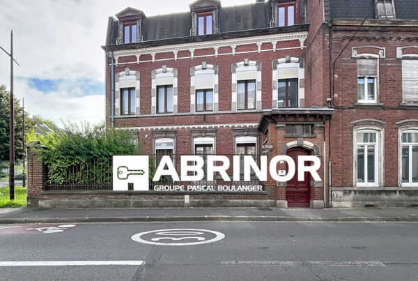 Maison en vente à LANNOY — photo 1