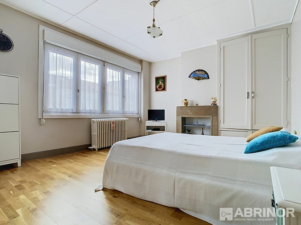 Maison en vente à LEZENNES — photo 5