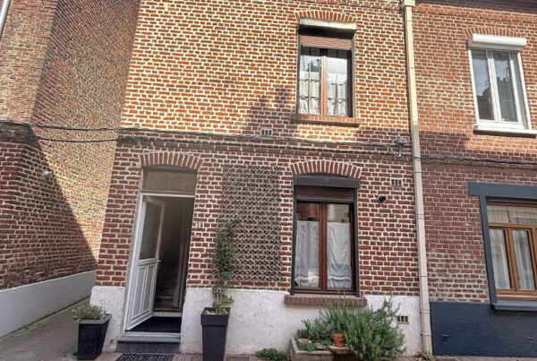 Maison en vente à LILLE — photo 1