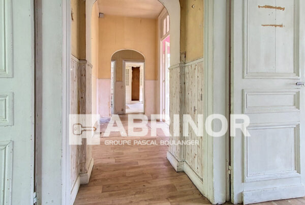 Maison en vente à ROUBAIX — photo 1