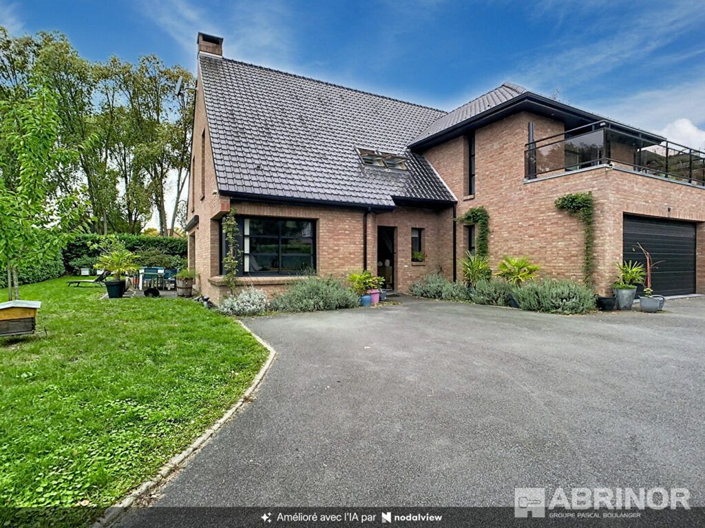 Maison en vente à VILLENEUVE D ASCQ — photo 1