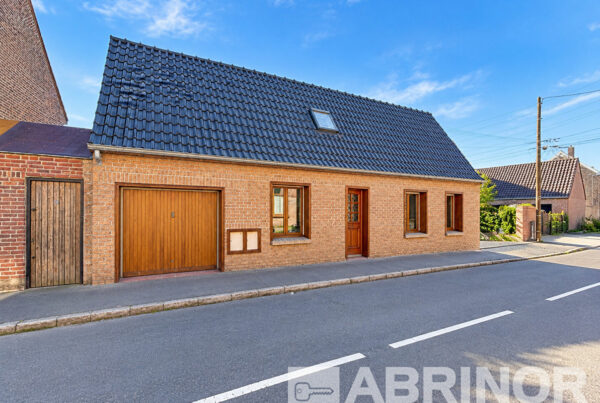 Maison en vente à WAVRIN — photo 1