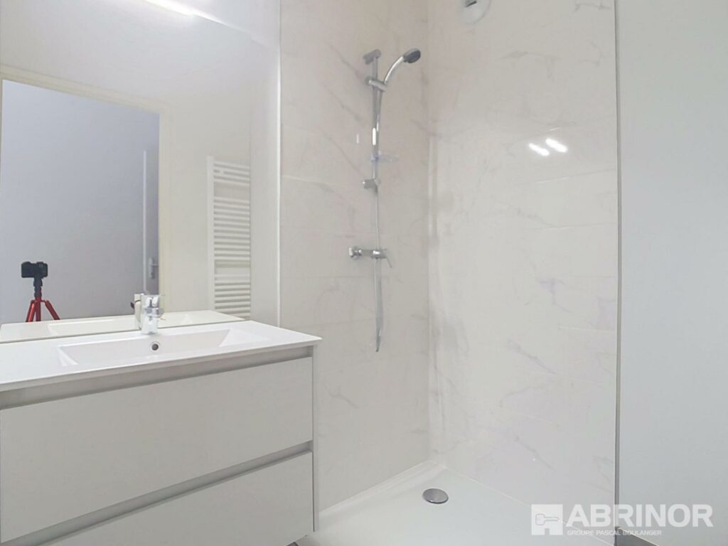 Appartement en location à LA CHAPELLE D ARMENTIERES — photo 5