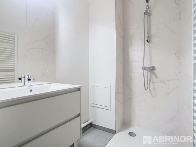 Appartement en location à LA CHAPELLE D ARMENTIERES — photo 7