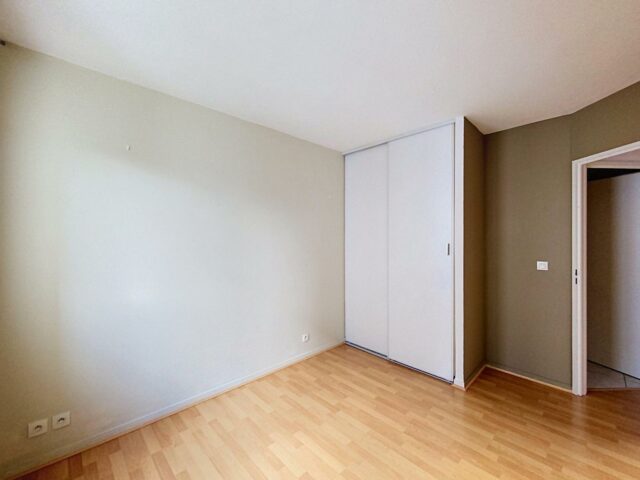 Appartement en location à LILLE — photo 7