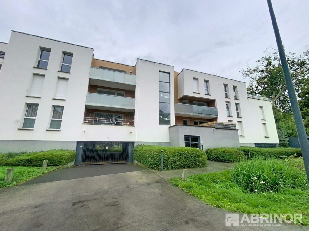 Appartement en location à LOOS — photo 8