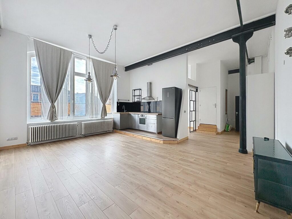 Appartement en location à ROUBAIX — photo 1