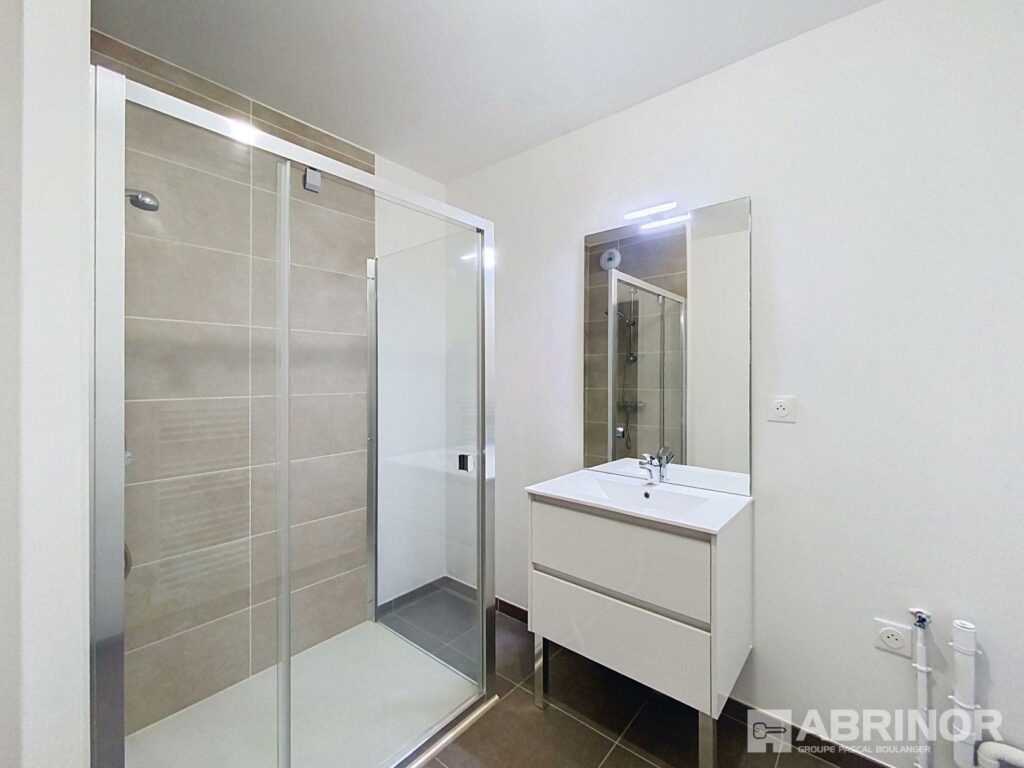 Appartement en location à TEMPLEUVE EN PEVELE — photo 6