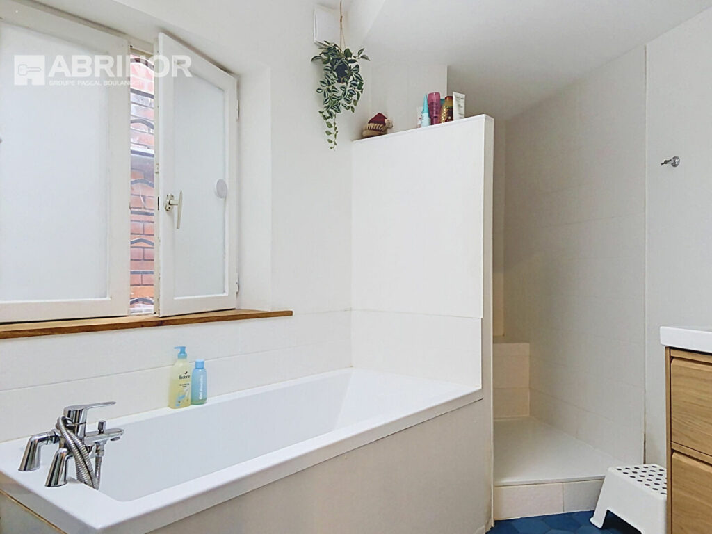 Appartement en vente à LAMBERSART — photo 6