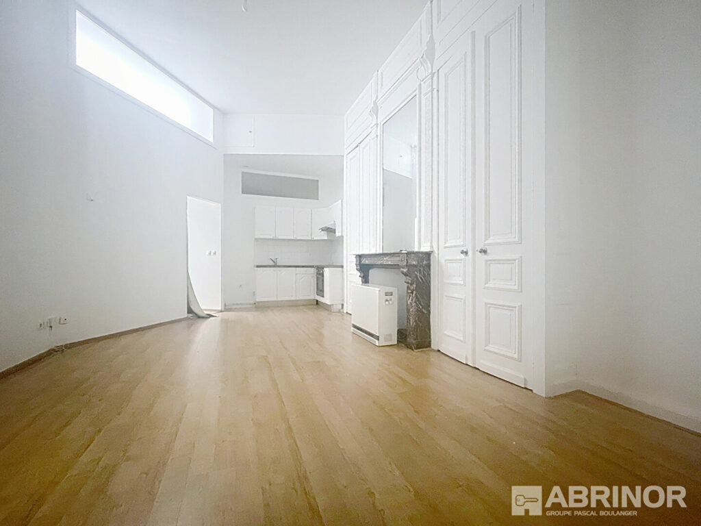 Appartement en vente à LILLE — photo 1
