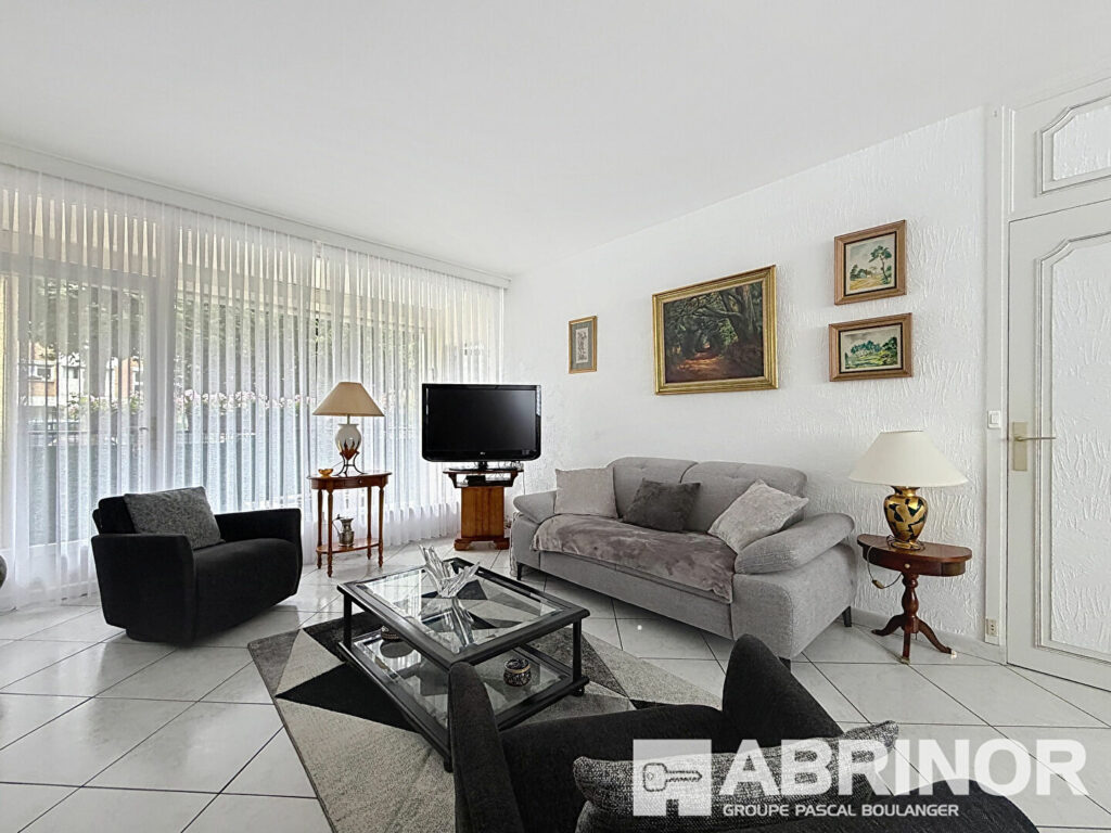 Appartement en vente à ROUBAIX — photo 1