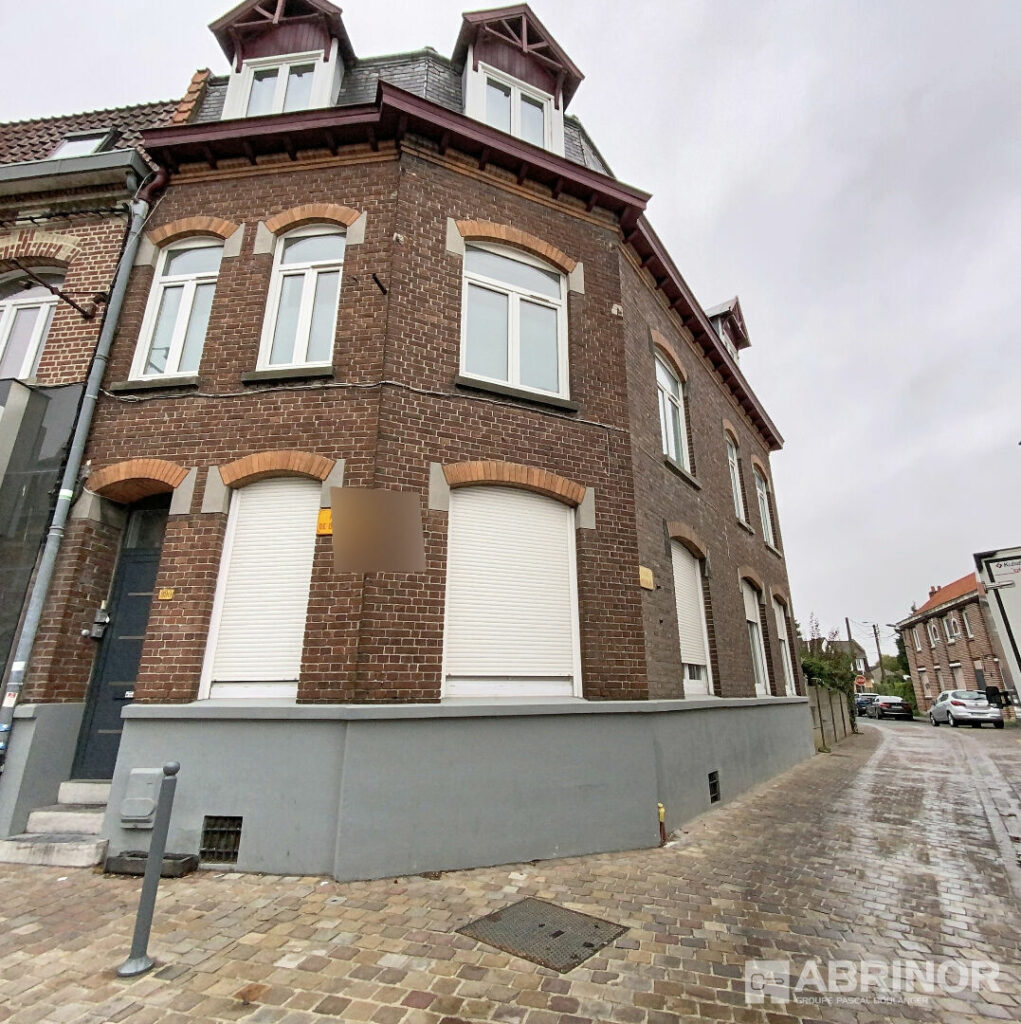 Immeuble en vente à LOMME — photo 1