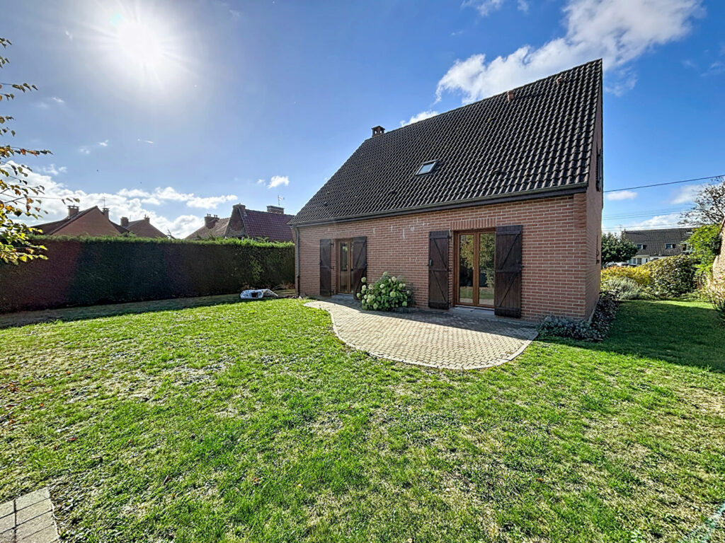 Maison en vente à CAMPHIN EN CAREMBAULT — photo 2
