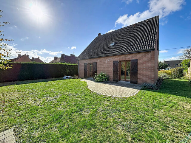 Maison en vente à CAMPHIN EN CAREMBAULT — photo 2