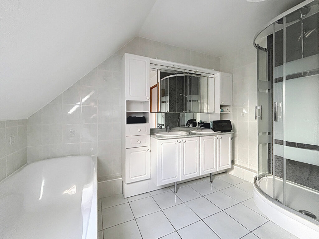 Maison en vente à CAMPHIN EN CAREMBAULT — photo 6