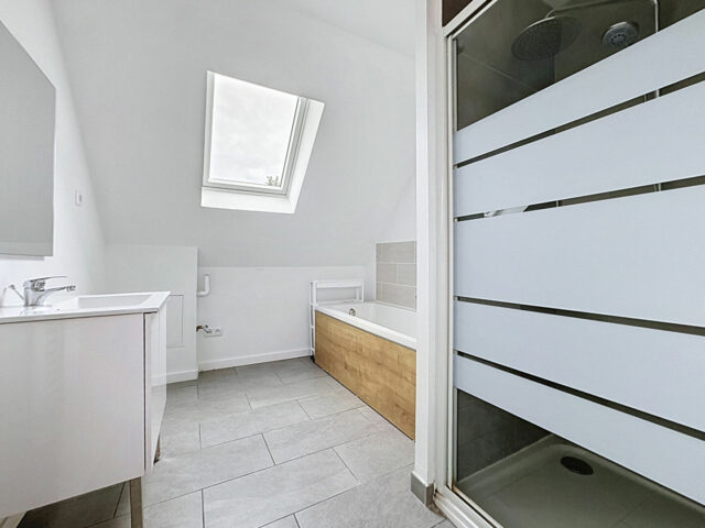 Maison en vente à COUTICHES — photo 11