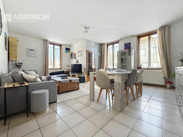 Maison en vente à CYSOING — photo 1