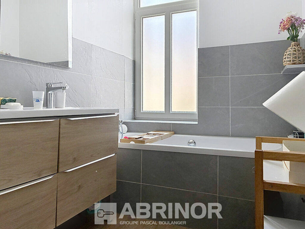 Maison en vente à LAMBERSART — photo 8