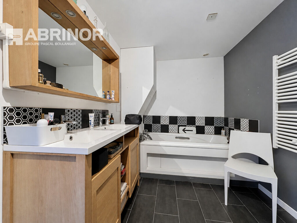 Maison en vente à LILLE — photo 8