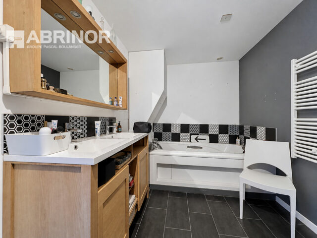 Maison en vente à LILLE — photo 8