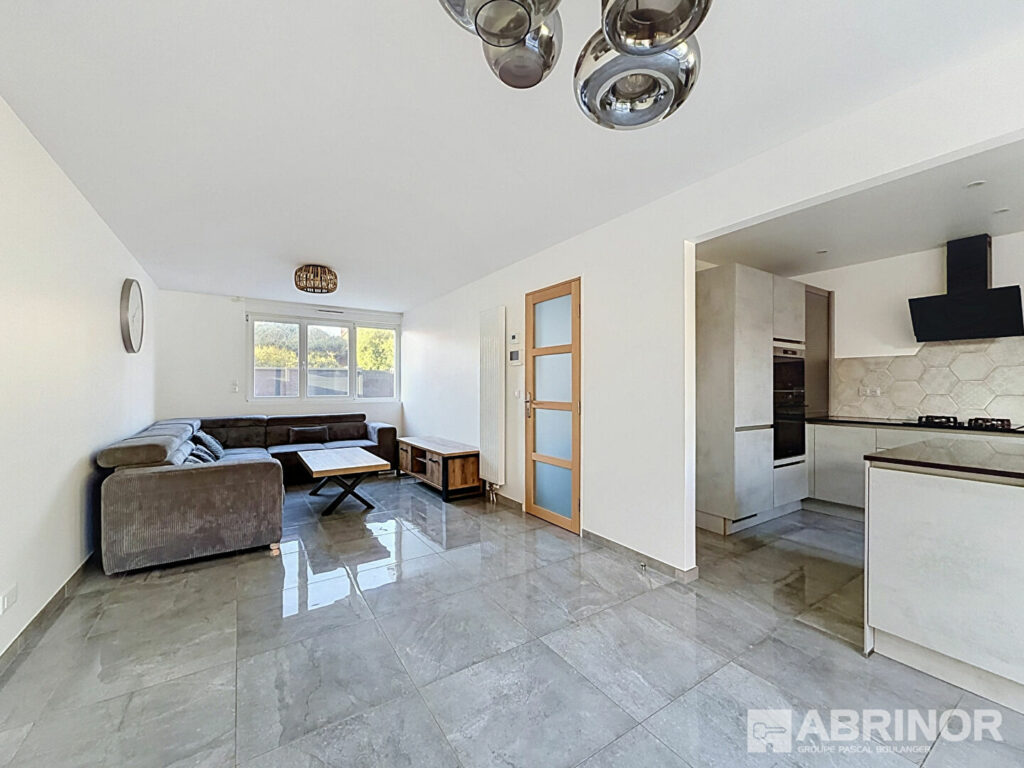 Maison 7 pièces 127 m² · à Mons en Baroeul · 127 m² · 89 000 €