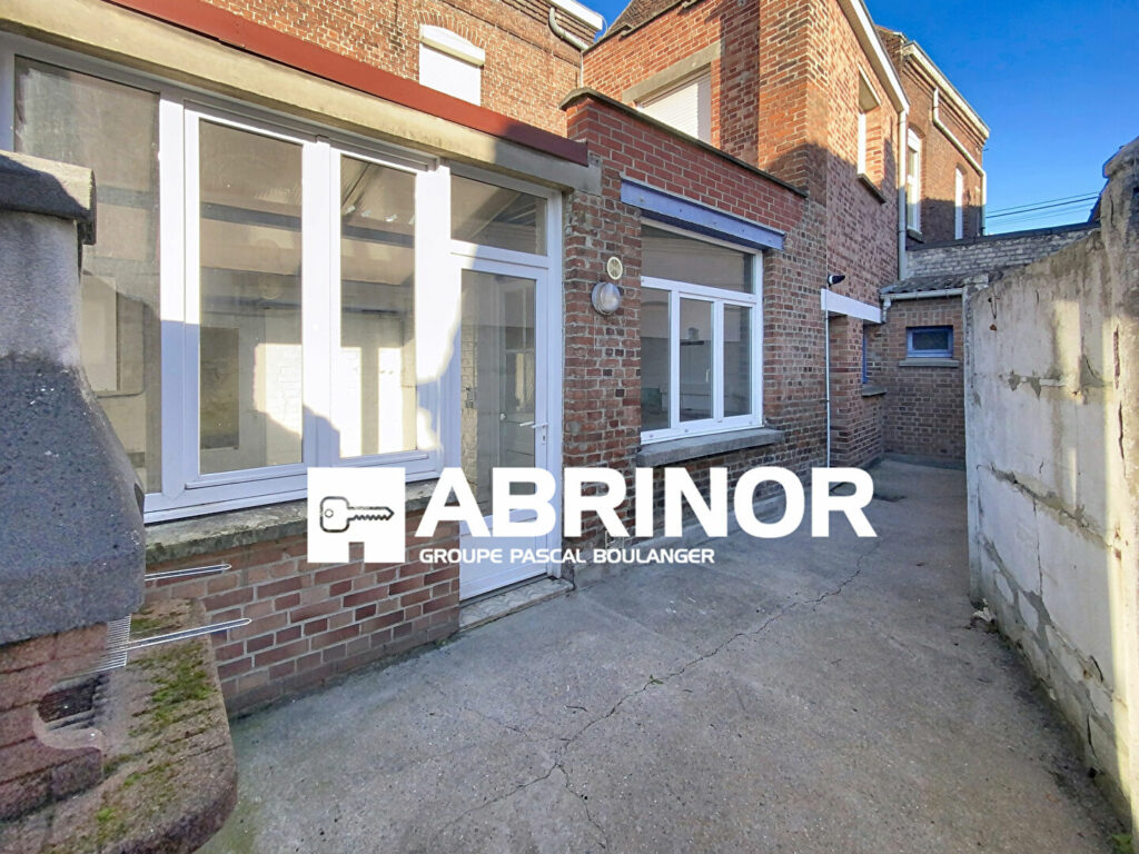 Maison en vente à WATTIGNIES — photo 1